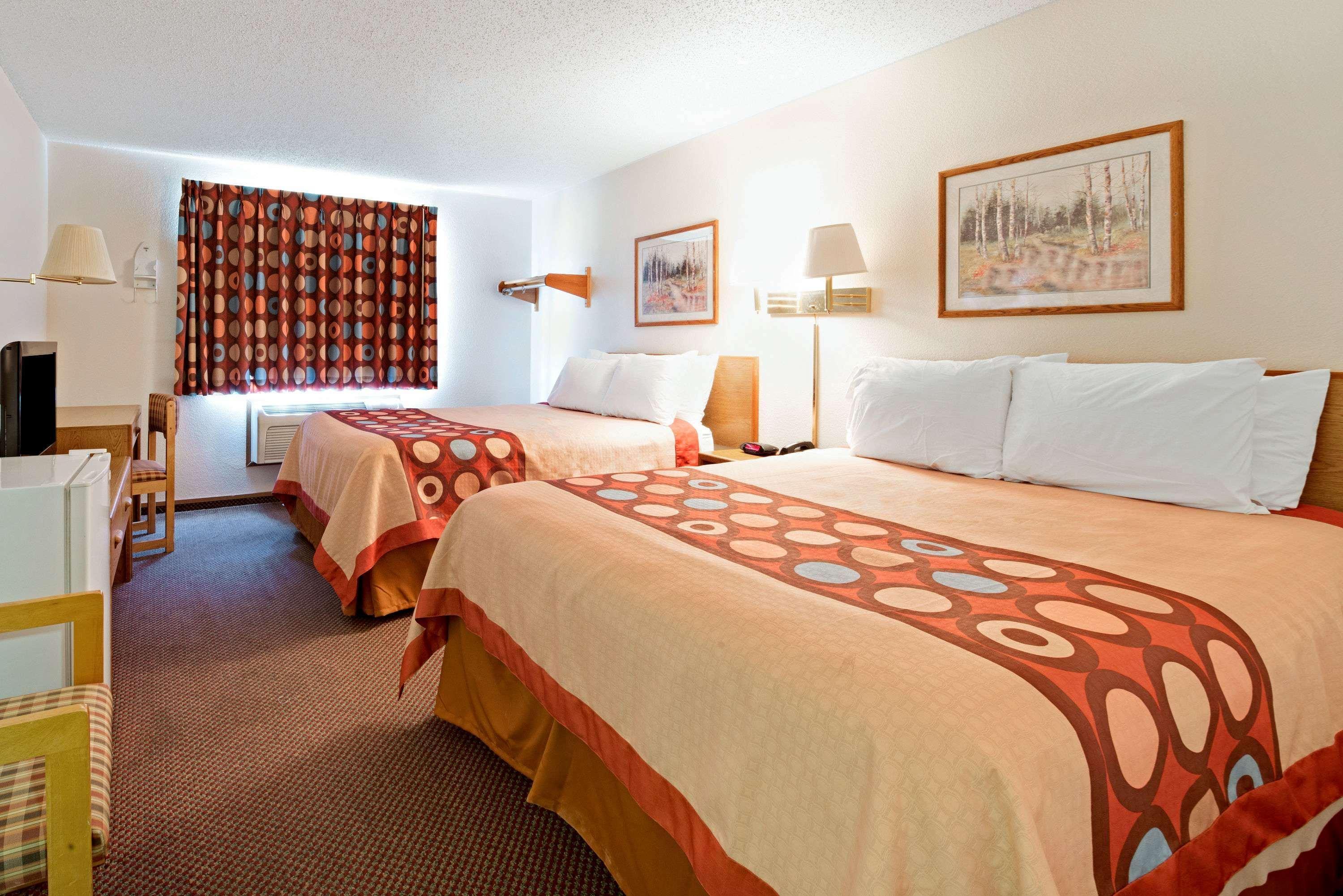Super 8 By Wyndham Plano/Dallas Area Dış mekan fotoğraf